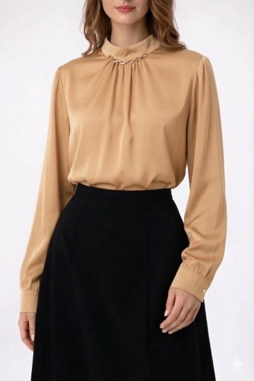 חולצה סאטן שרשרת