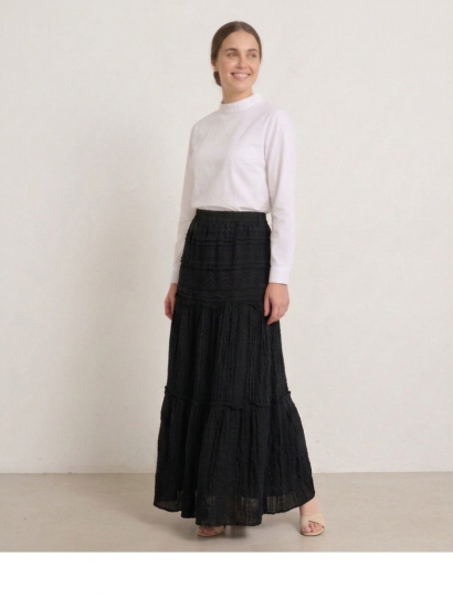 חצאית תחרה ישר