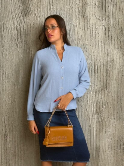 חולצה פשטן כפטורים וי