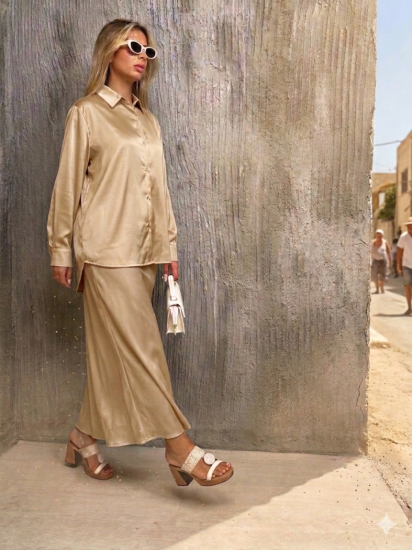 חליפה כפטורים סאטן דיור