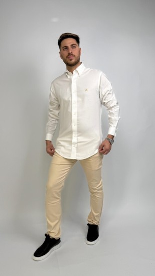 חולצה פורור סמל זהב לבן 